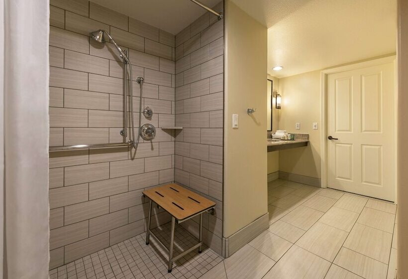 适合残疾人士使用的套间, Hilton Sedona Resort At Bell Rock