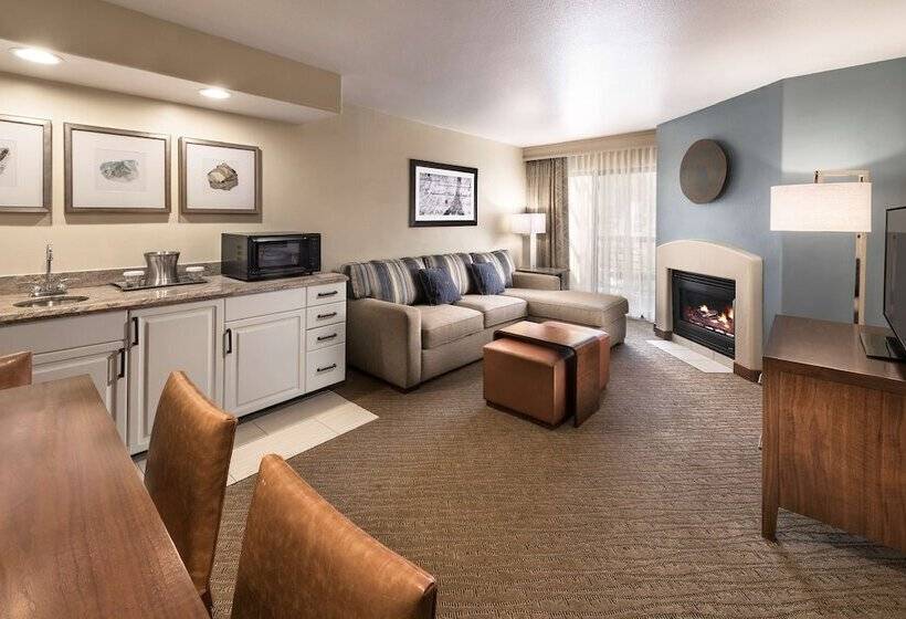 适合残疾人士使用的带双人床的标准间, Hilton Sedona Resort At Bell Rock