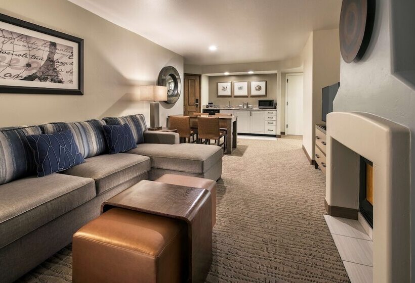 可观景的套房, Hilton Sedona Resort At Bell Rock