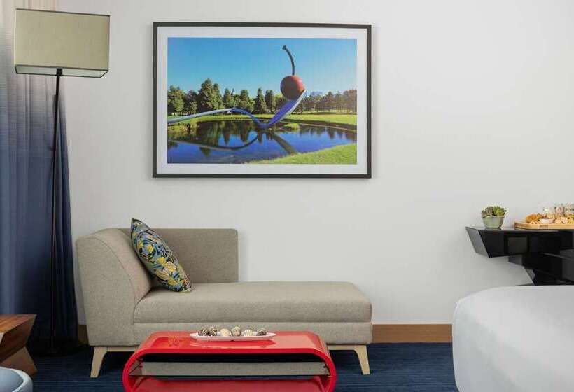 带大床的套房, Hilton Sedona Resort At Bell Rock