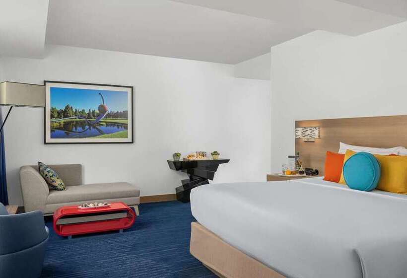 带大床的套房, Hilton Sedona Resort At Bell Rock