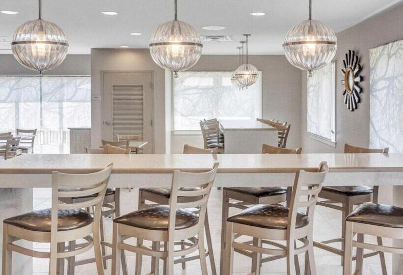 Номер Стандарт, Comfort Inn Williamsburg Gateway