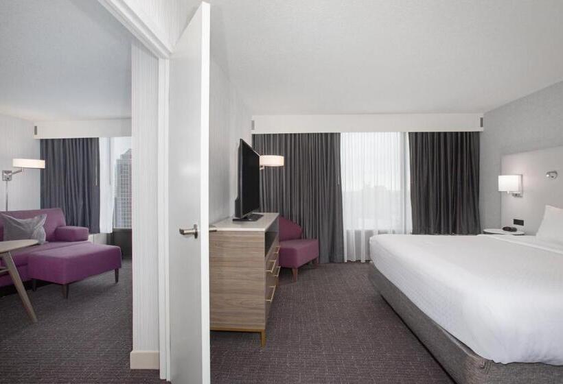 جناح ذو إطلالة, Crowne Plaza Kansas City Downtown, An Ihg