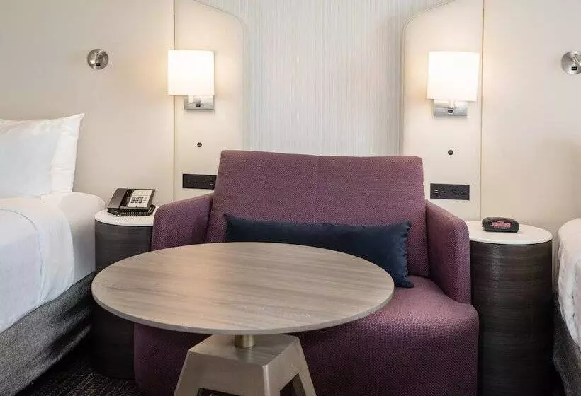 اتاق استاندارد با 2 تخت دوبل, Crowne Plaza Kansas City Downtown, An Ihg