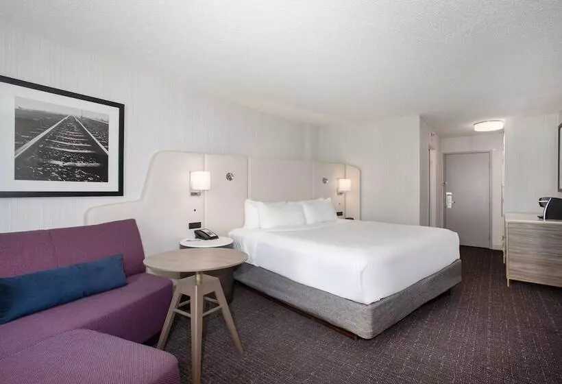 اتاق استاندارد, Crowne Plaza Kansas City Downtown, An Ihg