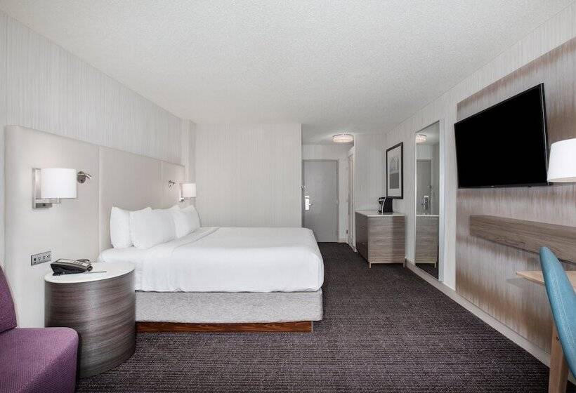 غرفة قياسية, Crowne Plaza Kansas City Downtown, An Ihg