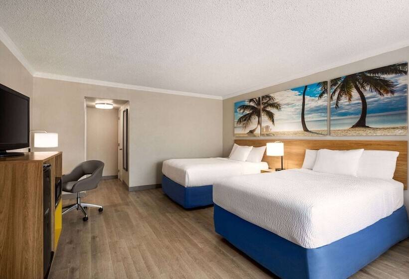 غرفة ديلوكس, Days Inn By Wyndham Miami Airport North