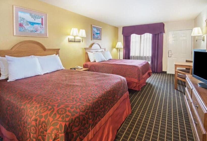 חדר סטנדרט, Days Inn By Wyndham San Antonio Interstate Hwy 35 North