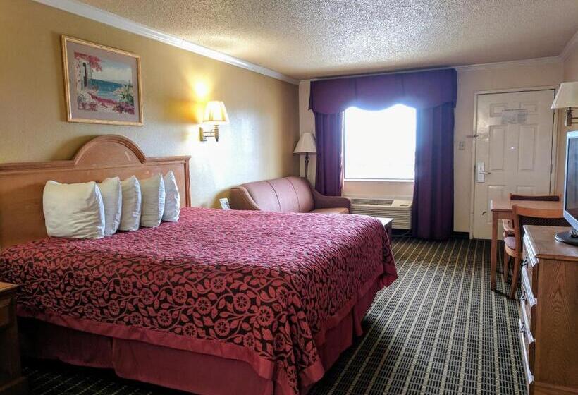 Стандартный Номер Кровать Кинг, Days Inn By Wyndham San Antonio Interstate Hwy 35 North