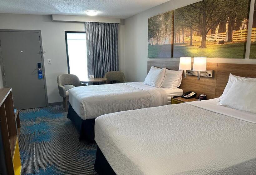 غرفه قياسيه سريرين مزدوجين, Days Inn By Wyndham Valdosta I 75