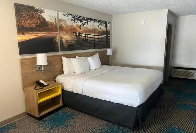 غرفة قياسية سرير كينج, Days Inn By Wyndham Valdosta I 75