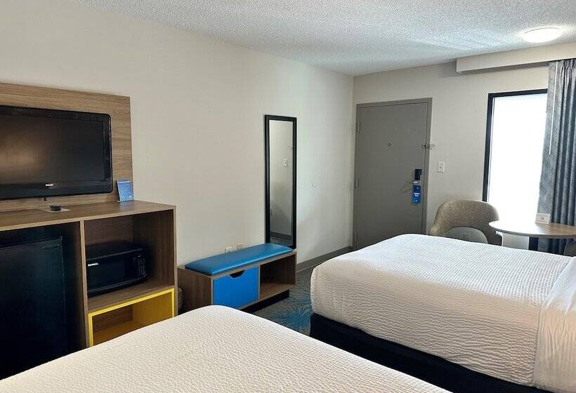 غرفه قياسيه سريرين مزدوجين, Days Inn By Wyndham Valdosta I 75