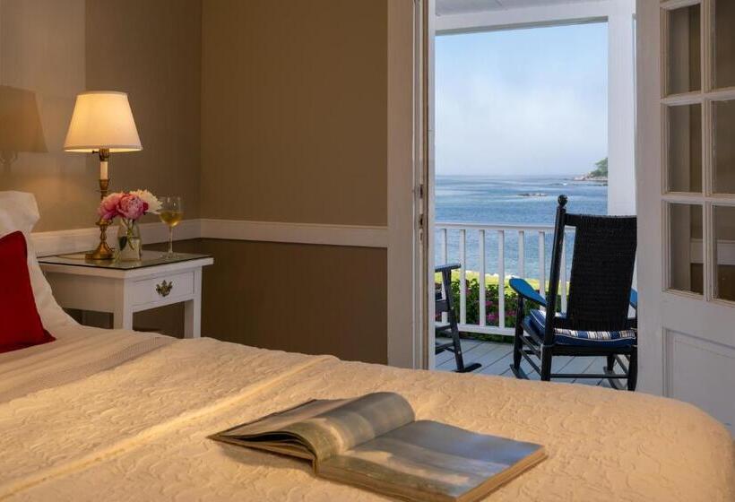 Номер Стандарт, Dockside Guest Quarters