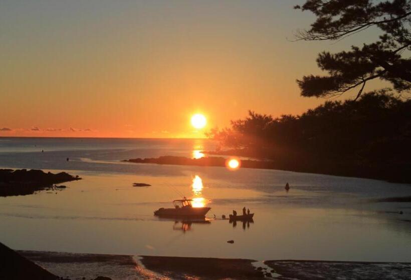 Номер Стандарт Кровать Кинг Адаптированный для Инвалидов, Dockside Guest Quarters