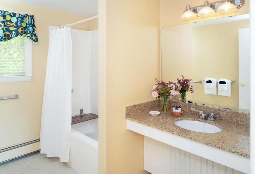 Номер Стандарт Кровать Кинг Адаптированный для Инвалидов, Dockside Guest Quarters