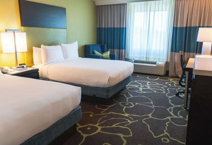 Номер Стандарт 2 Двуспальные Кровати, Doubletree By Hilton Charlotte Uptown