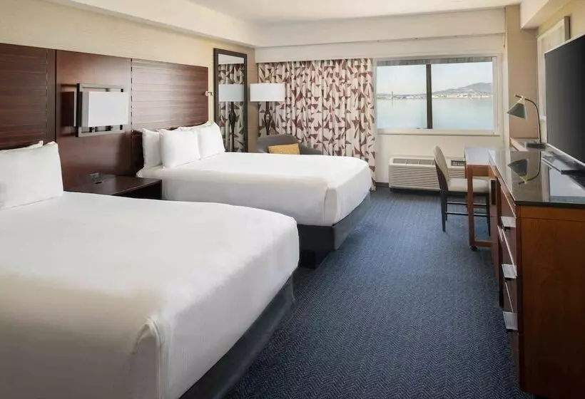 اتاق استاندارد با 2 تخت دوبل, Doubletree By Hilton  San Francisco Airport