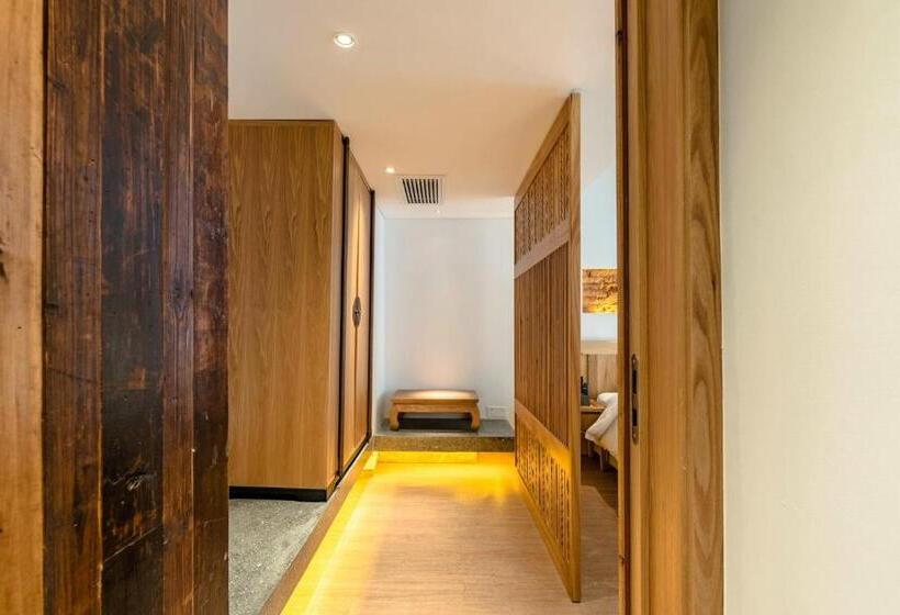 غرفة قياسية, Yoba Boutique