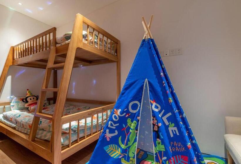 Семейный Номер Deluxe, Yoba Boutique