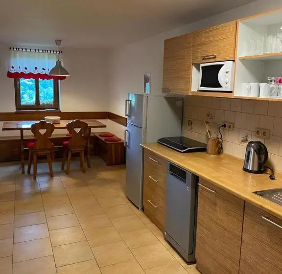 Apartament 1 Sypialnia z Widokiem, Chalupa U Josefa