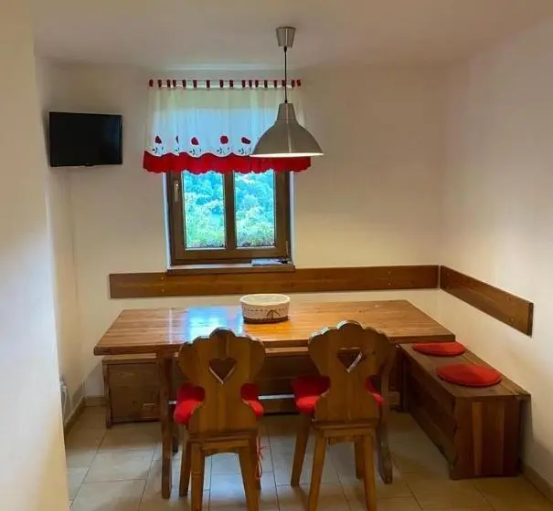Apartament 1 Sypialnia z Widokiem, Chalupa U Josefa
