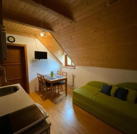 Apartament 1 Sypialnia Widok Basen, Chalupa U Josefa