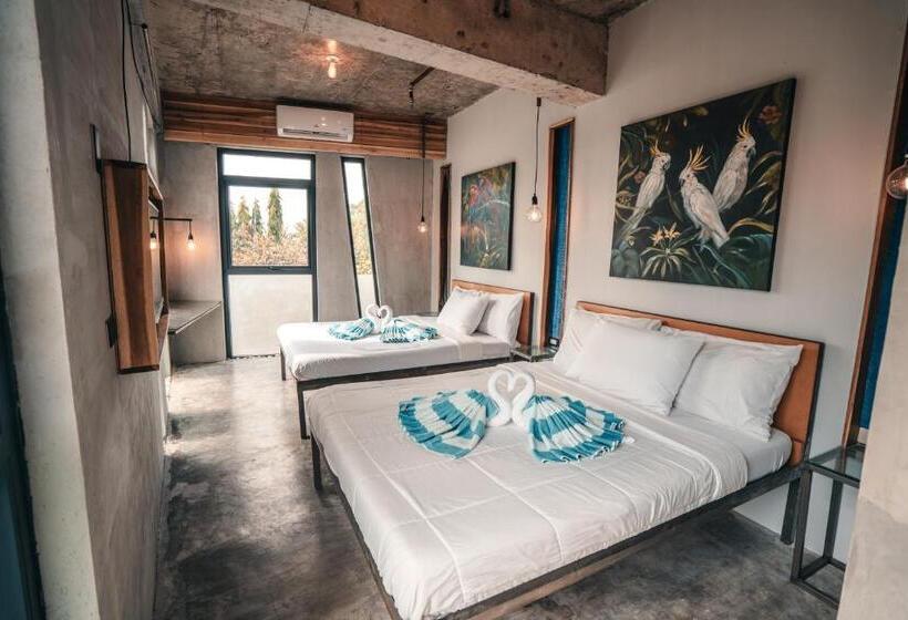 اتاق خانوادگی, Frendz Hostel El Nido