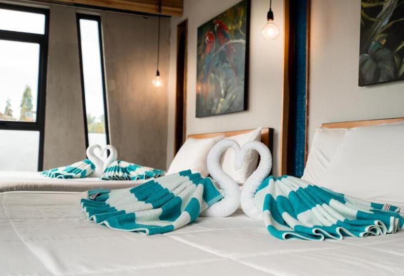 Семейный Номер, Frendz Hostel El Nido