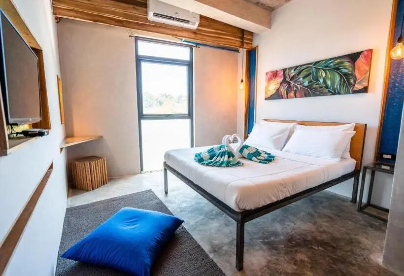スタンダードルーム, Frendz Hostel El Nido