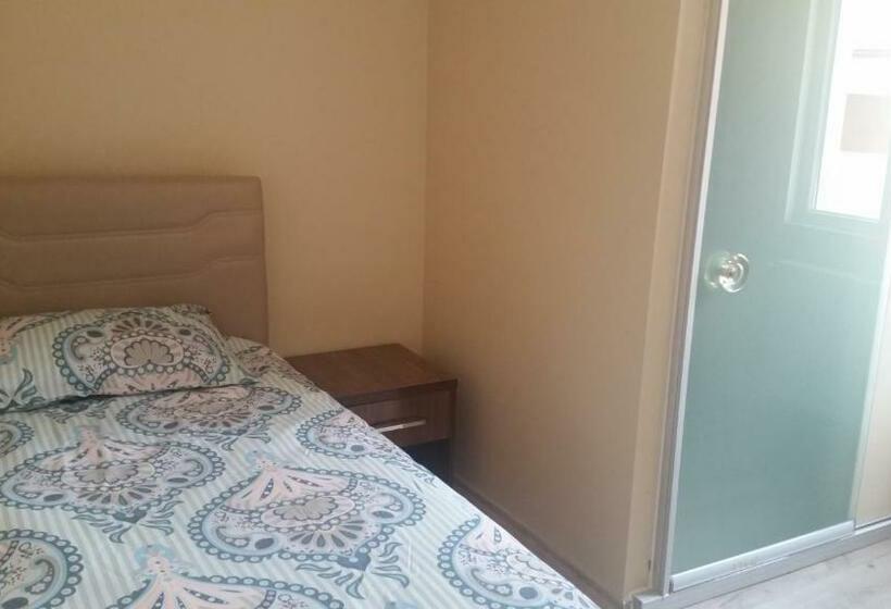 חדר סטנדרט יחיד, Gunes Otel