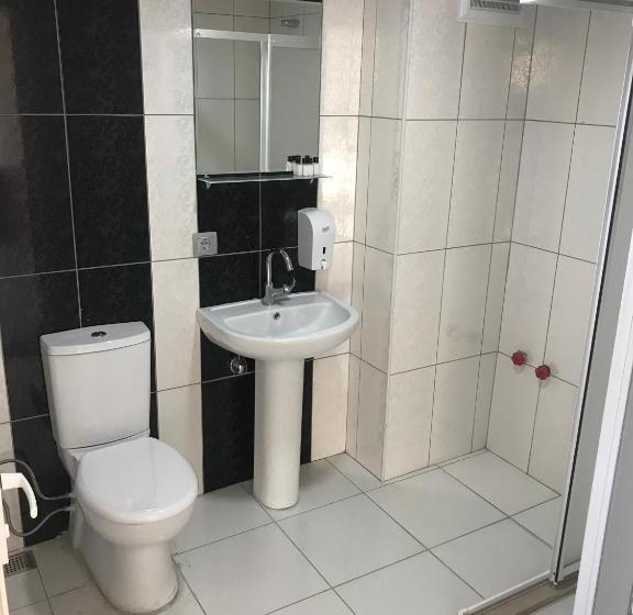 Четырехместный Номер Стандарт, Gunes Otel
