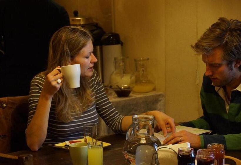 غرفة قياسية, Hostel Mostel Hub Rooms And Apartments