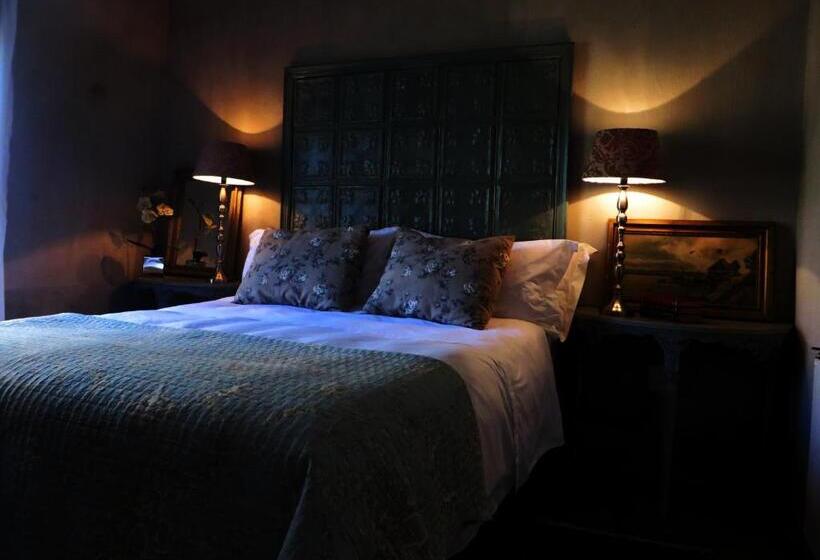 غرفة كومفورت, Gabriella S