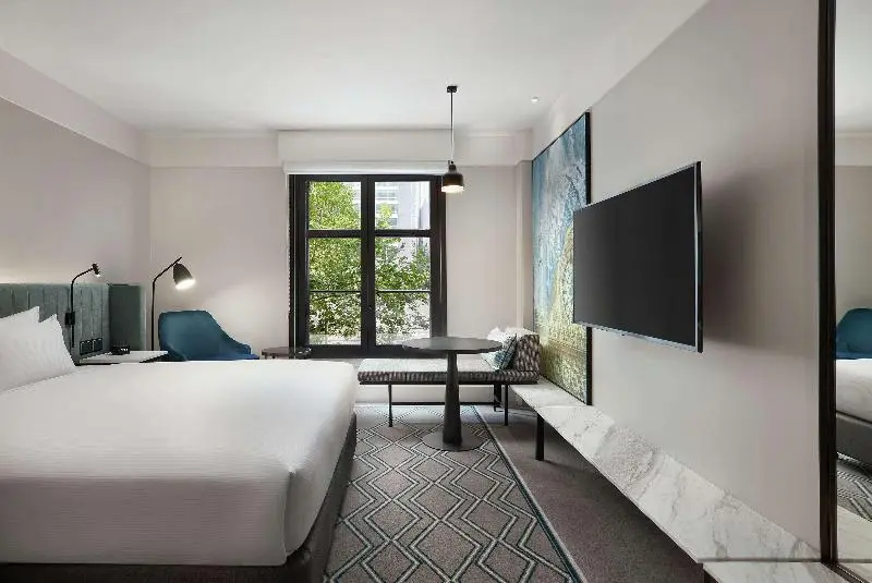 Deluxe Room King Size Bed