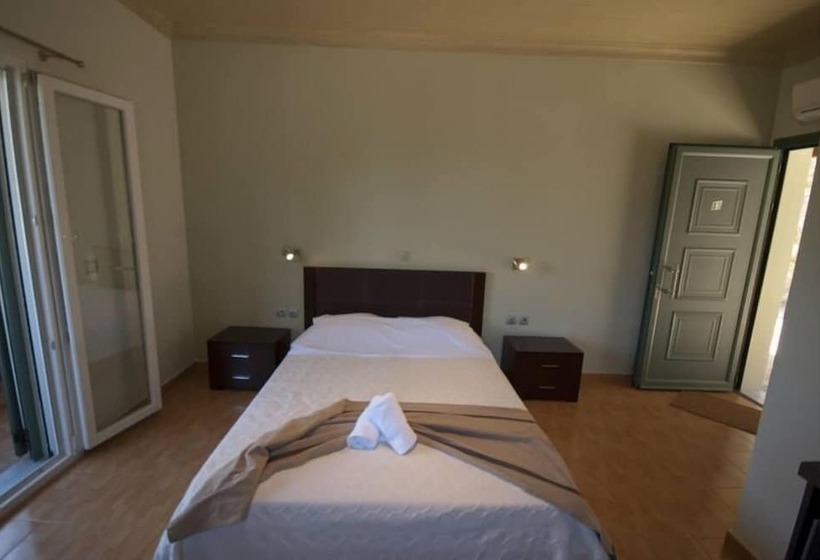 Chambre Standard, Lefkas Petra