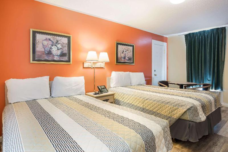 غرفة قياسية, Rodeway Inn