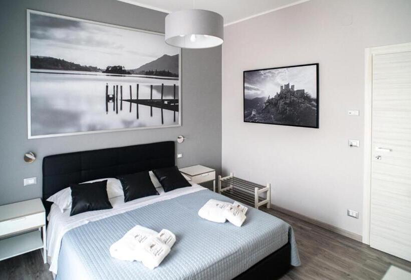 اتاق استاندارد, Baldacci Bed & Breakfast