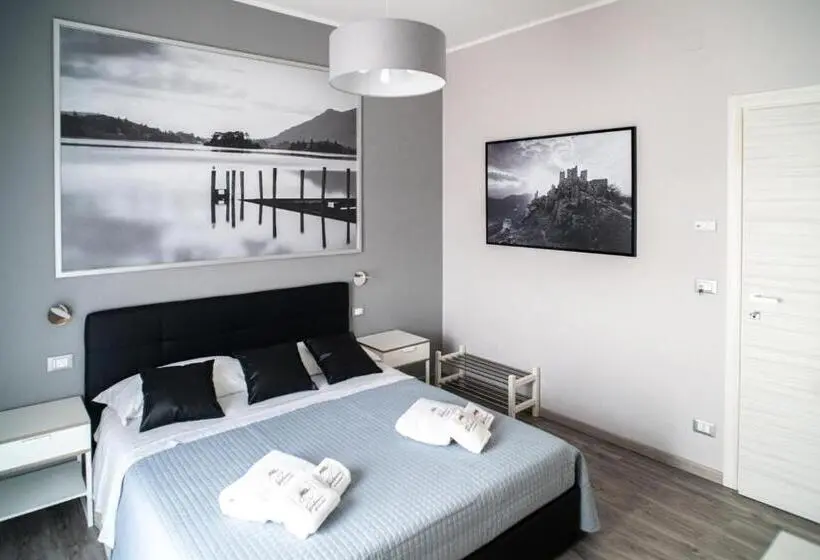 اتاق استاندارد, Baldacci Bed & Breakfast