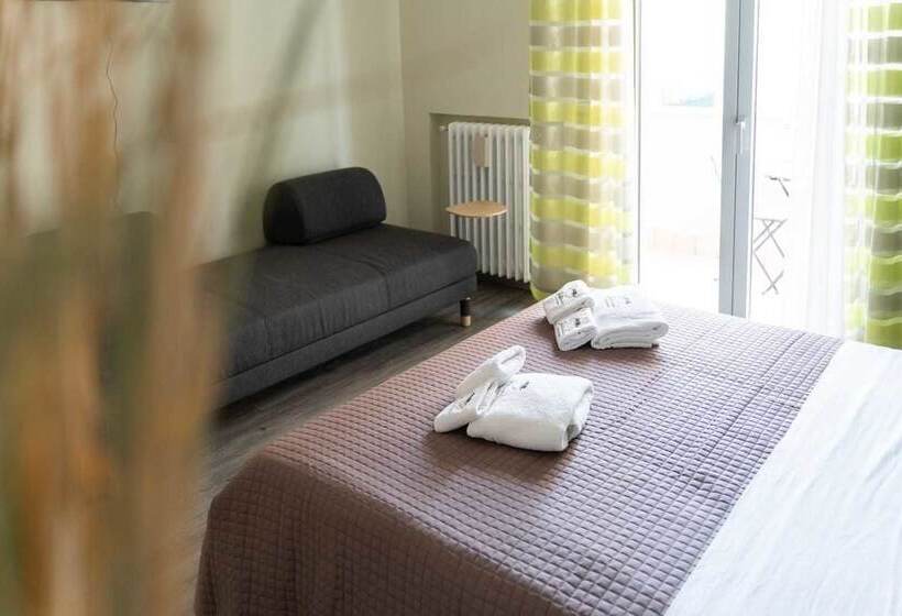 اتاق استاندارد سه نفره, Baldacci Bed & Breakfast