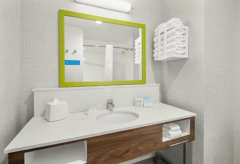 Standard-invahuone King-vuode, Hampton Inn Odessa Trinity