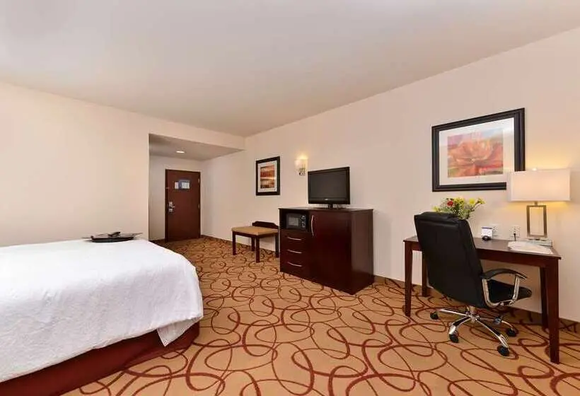 Standard-huone, Hampton Inn Odessa Trinity