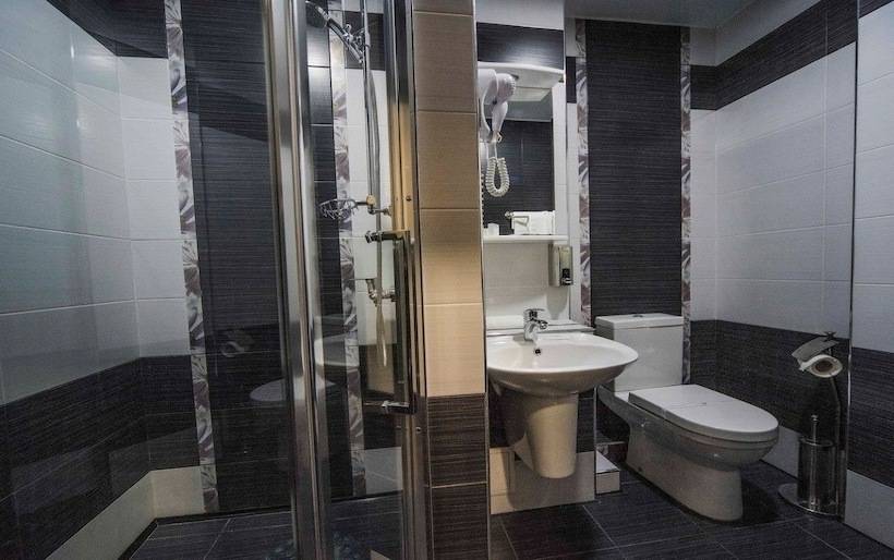 اتاق سوپریور, Kremleff