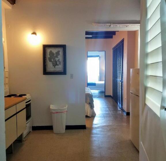 آپارتمان 1 خوابه با چشم‌انداز دریا, La Capitana Old San Juan Building