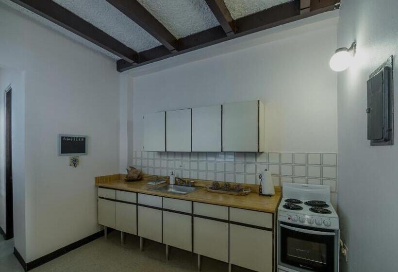 스탠다드 발코니 룸 바다 전망, La Capitana Old San Juan Building