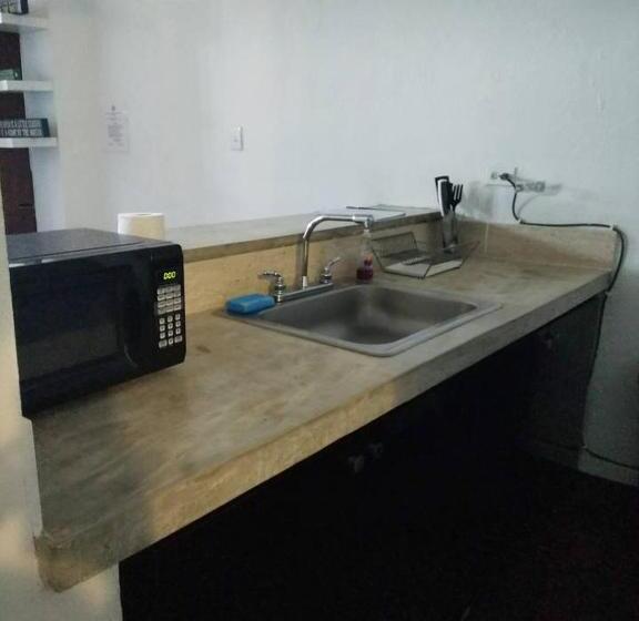 스탠다드 스튜디오, La Capitana Old San Juan Building