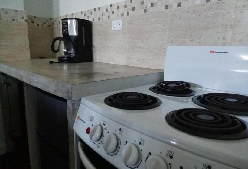 스탠다드 스튜디오, La Capitana Old San Juan Building