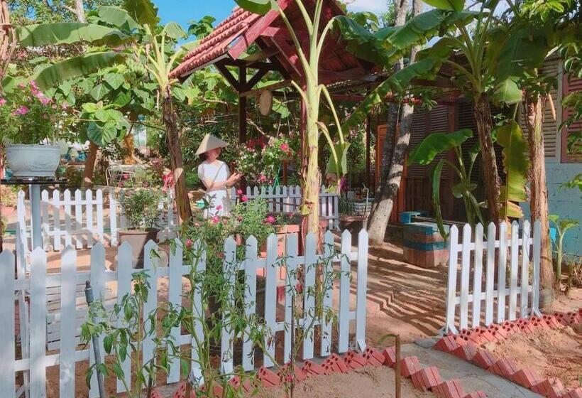 اتاق استاندارد با سرویس بهداشتی مشترک, Hue Lotus Homestay