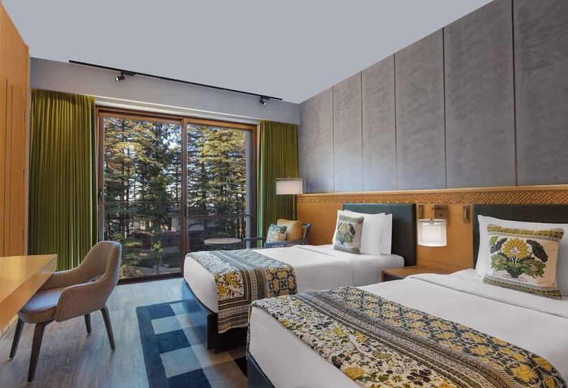 اتاق استاندارد با بالکن, Hyatt Regency Dharamshala Resort
