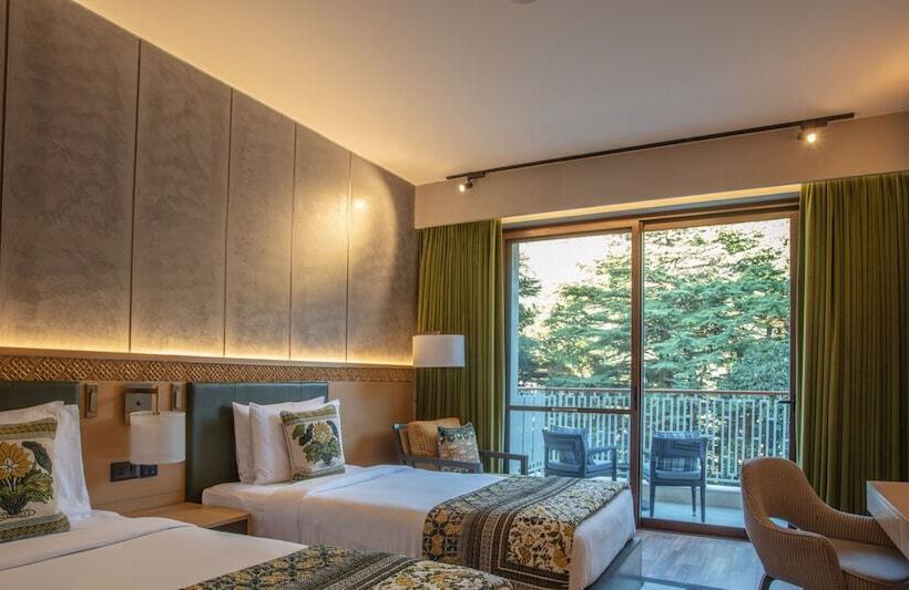 스탠다드 발코니 룸, Hyatt Regency Dharamshala Resort