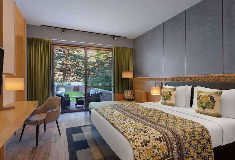 اتاق کلاب, Hyatt Regency Dharamshala Resort